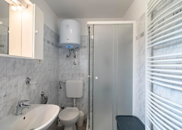 Casa Olea By Briskva 빌라 Kaštelir