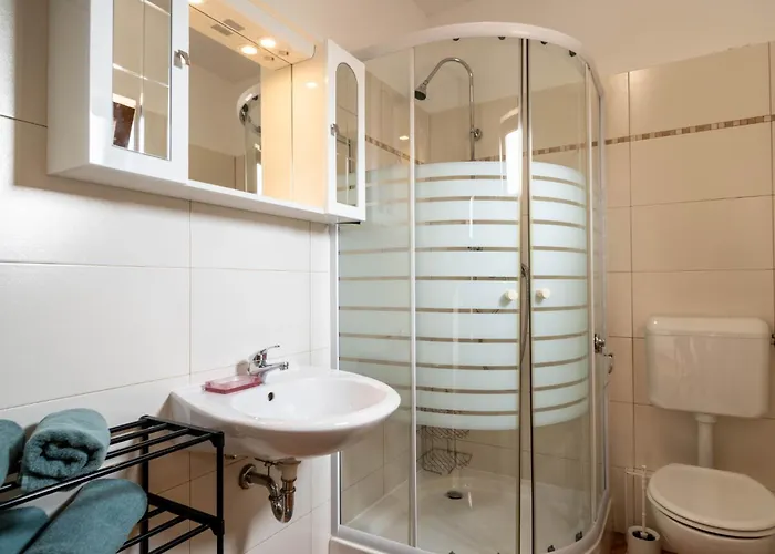 빌라 Casa Olea By Briskva Kaštelir