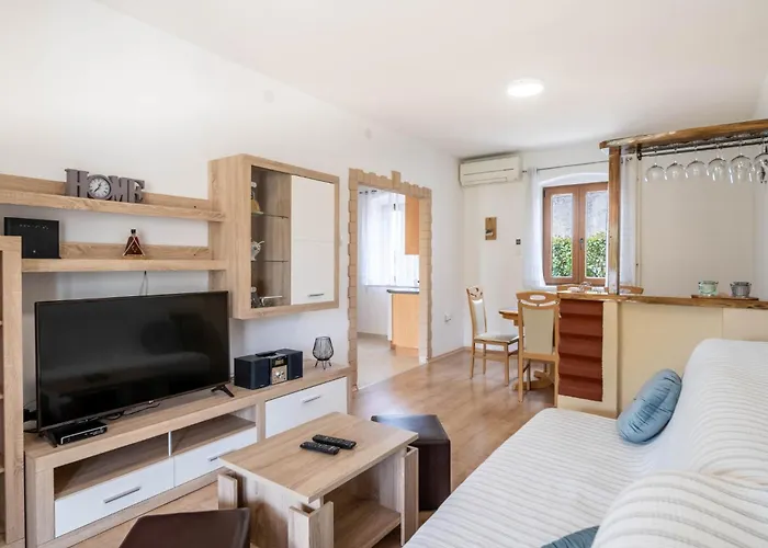 Casa Olea By Briskva Kaštelir