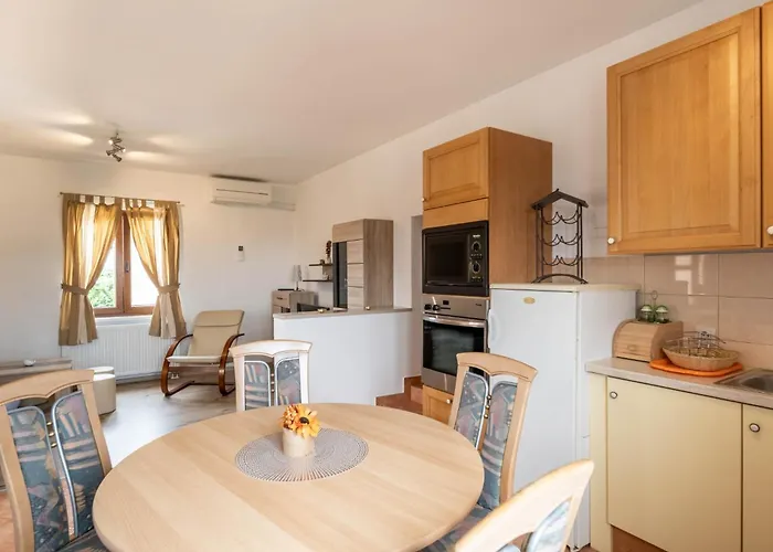 Villa Casa Olea By Briskva