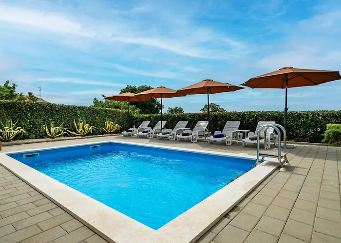 Villa Casa Olea By Briskva Kaštelir