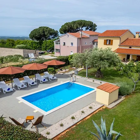 Casa Olea By Briskva Villa