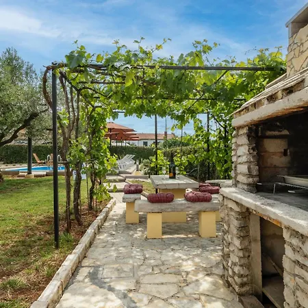 Casa Olea Kaštelir