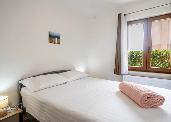 Casa Olea By Briskva Kaštelir